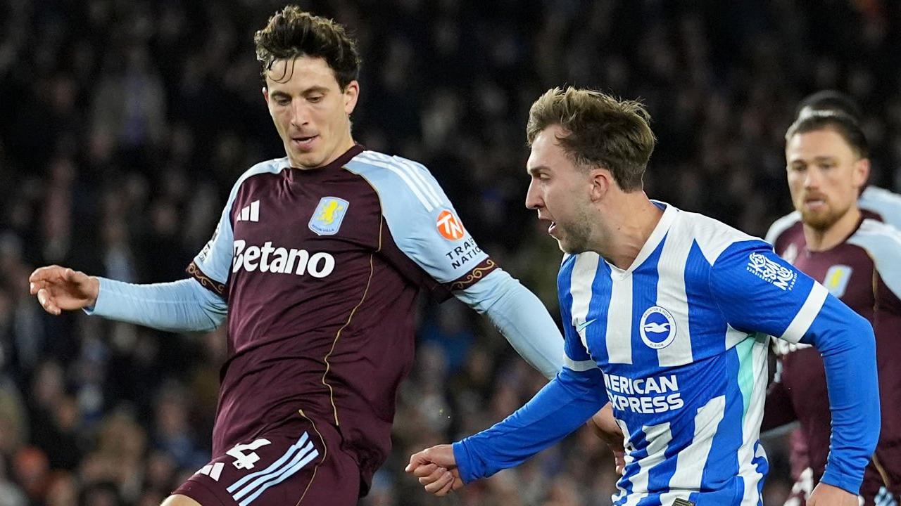 Hasil Pertandingan Premier League: Brighton and Hove Albion 3-4 Aston Villa