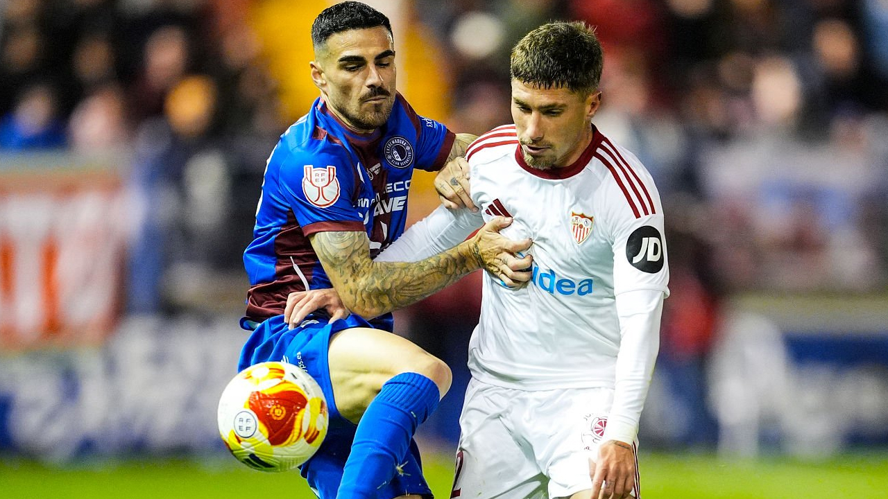 Hasil Pertandingan Copa del Rey: Extremadura 1924 1-2 Sevilla