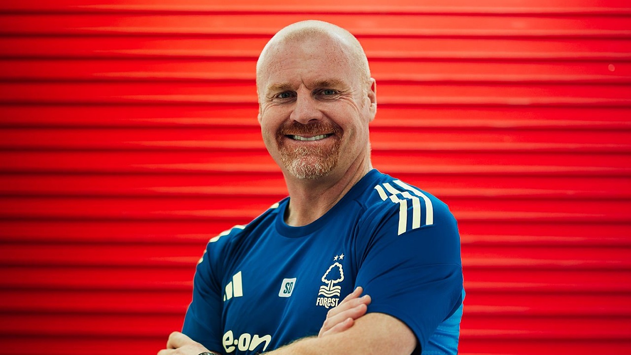 Sean Dyche, mantan manajer Everton yang kini melatih Nottingham Forest. (Foto: Ritchie Sumpter/Getty Images)
