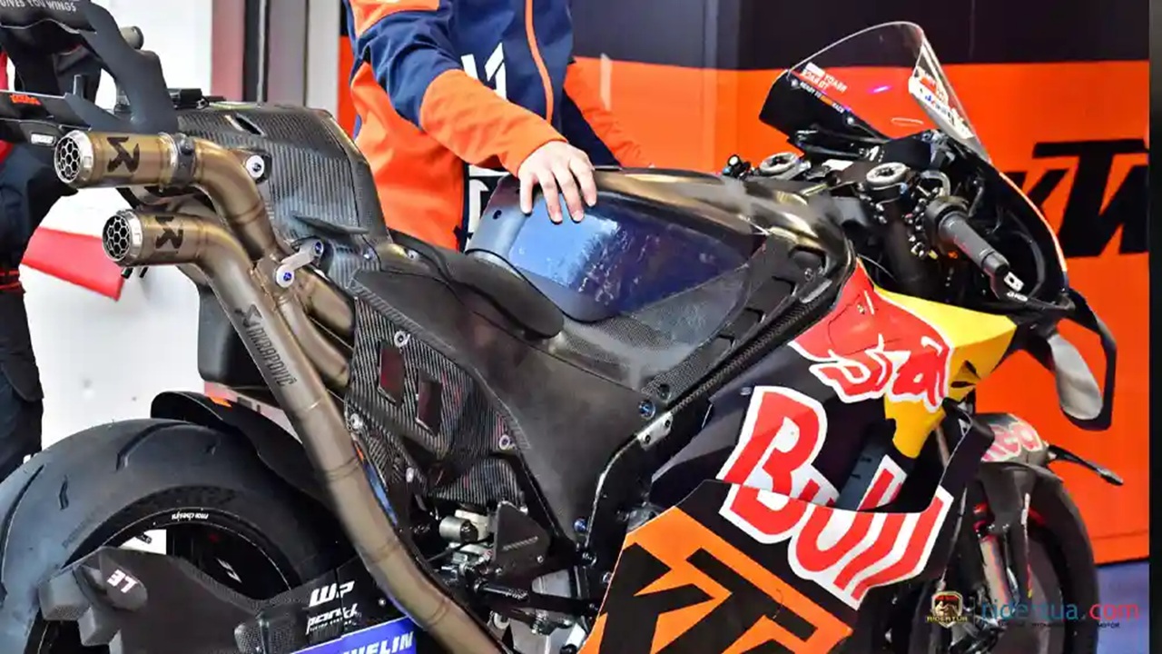 KTM MotoGP