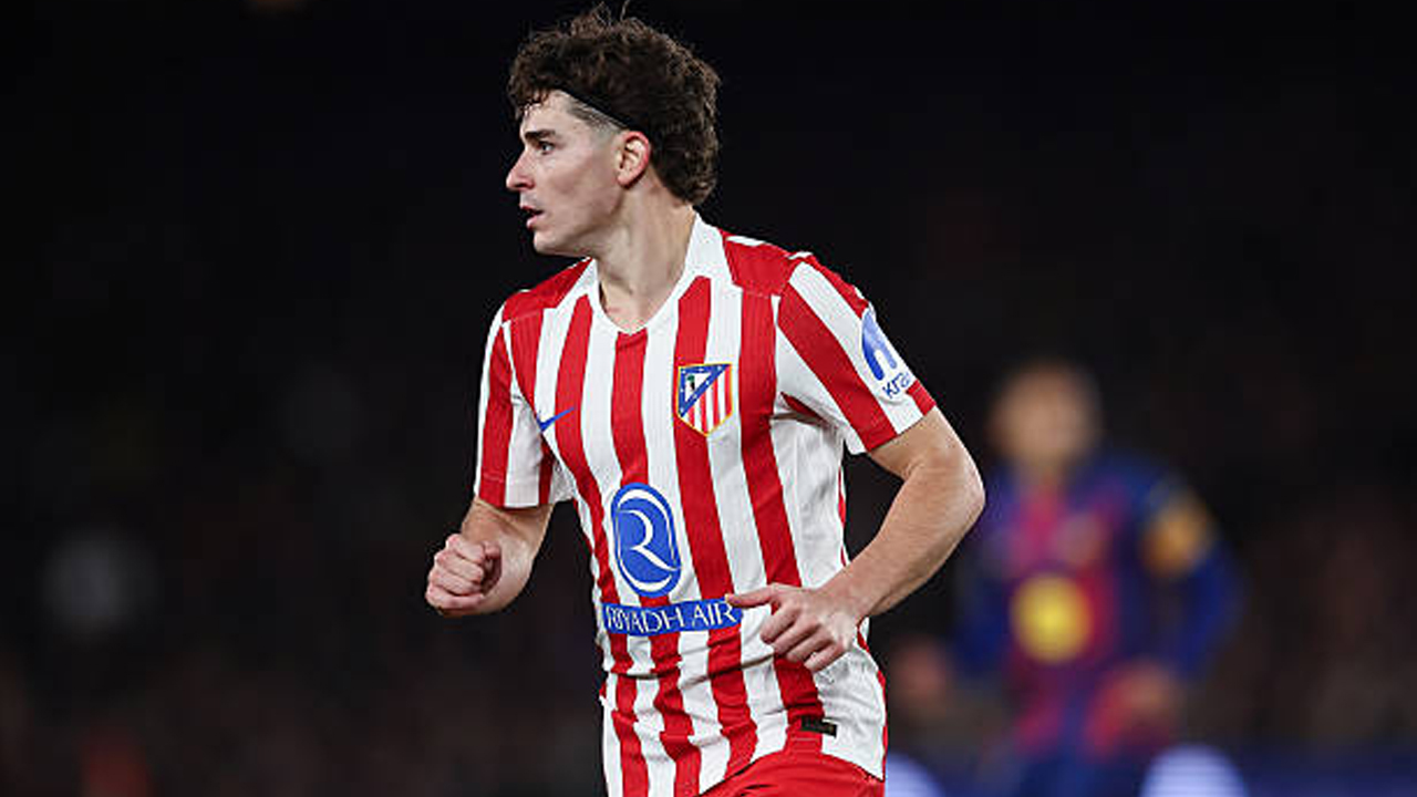 Keran Golnya Seret, Diego Simeone Bela Penampilan Julian Alvarez