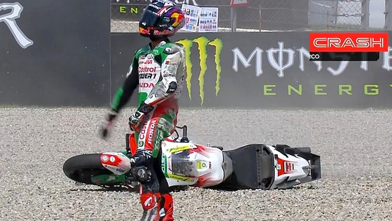 Johann Zarco Jadi Rider Paling Sering Alami Crash di MotoGP 2025
