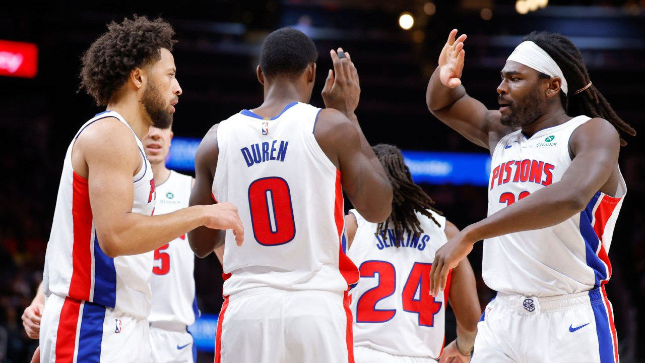 Detroit Pistons tidak hanya menang, tetapi menang dengan karakter dan ketangguhan yang mengingatkan kembali pada era Bad Boys. (Foto: AP)