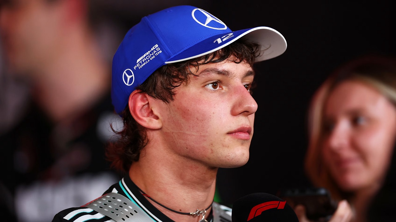 Max Verstappen minta Kimi Antonelli berkaca dari pengalaman.