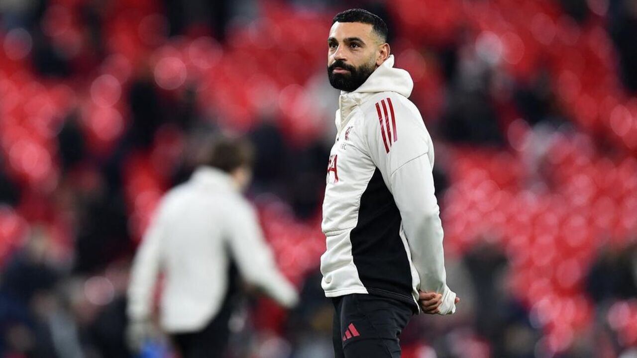 Mohamed Salah dikecam salah satu mantan pemain Liverpool, setelah pernyataan kontroversialnya yang muak hanya menjadi pemain cadangan The Reds di tiga laga Premier League terakhir / via Getty Images