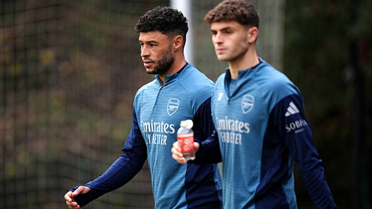Alex Oxlade-Chamberlain Tampil untuk Arsenal di Laga Persahabatan Tertutup