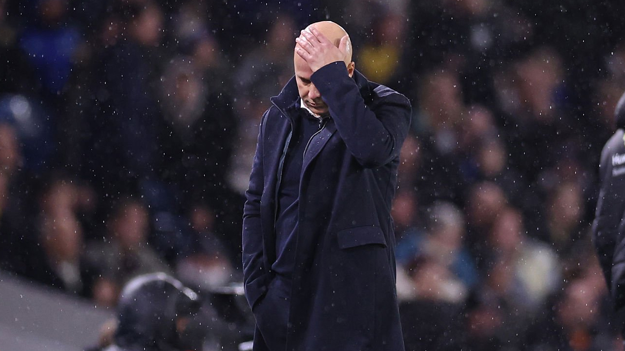 Arne Slot Dikritik, Data Buktikan Pemain Liverpool Juga Bermain Buruk