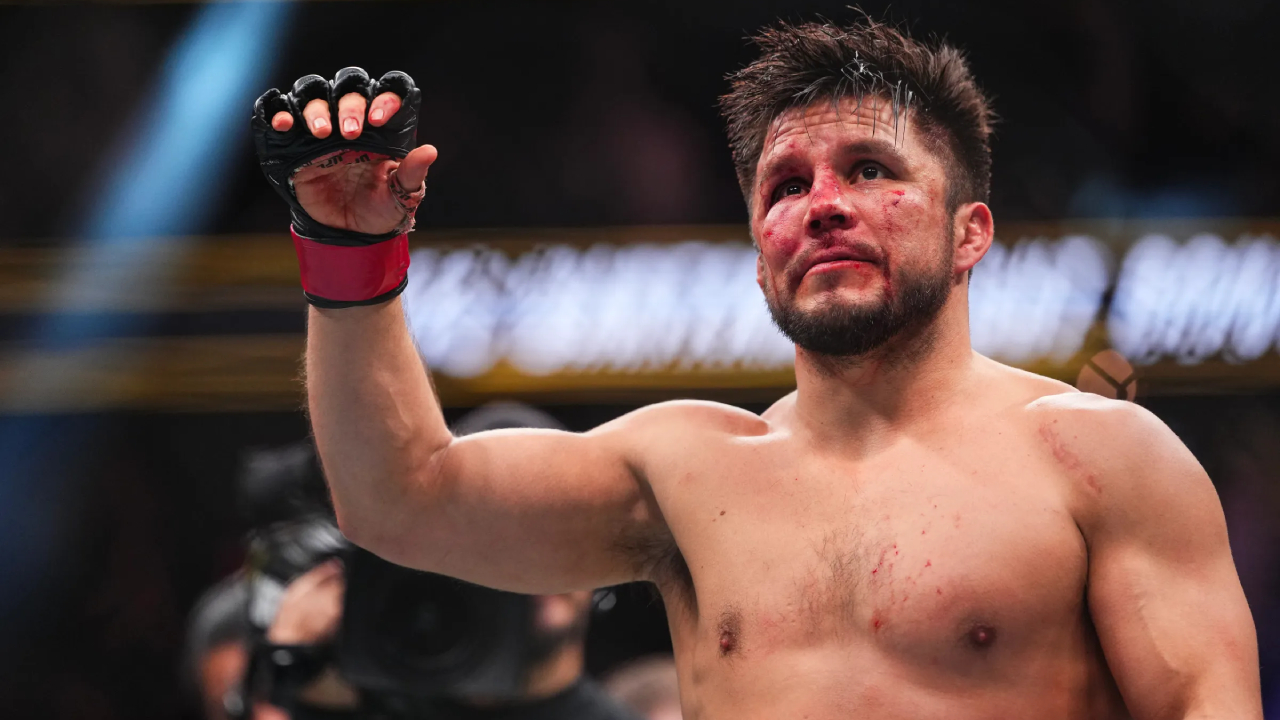 Henry Cejudo meninggalkan olahraga ini sebagai salah satu atlet paling berprestasi dalam sejarah bela diri campuran. (Foto: Fight TV)