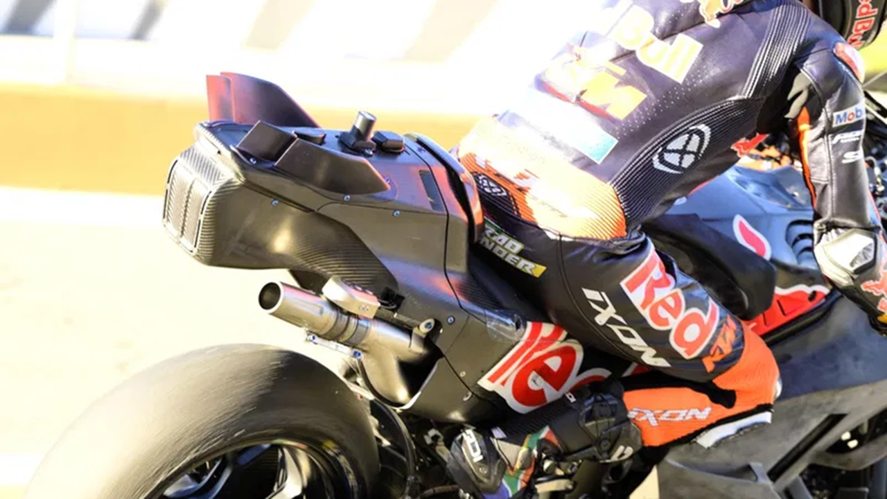 Pedro Acosta Jelaskan Alasan Tolak Eksperimen Sistem Peredam KTM