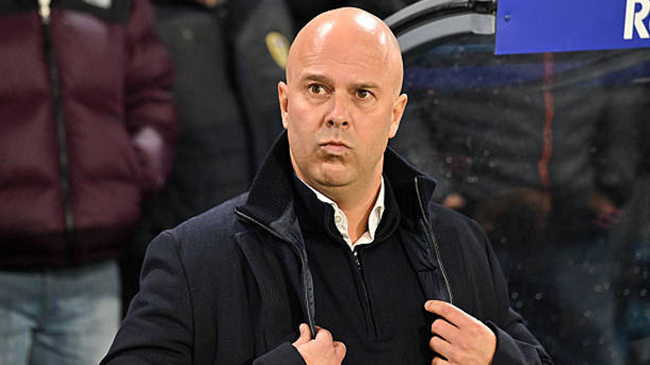 Pernyataan Pedas Mohamed Salah Tak Goyahkan Dukungan FSG untuk Arne Slot