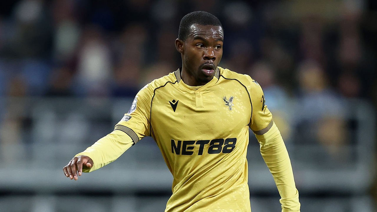 Bek kiri Crystal Palace, Tyrick Mitchell