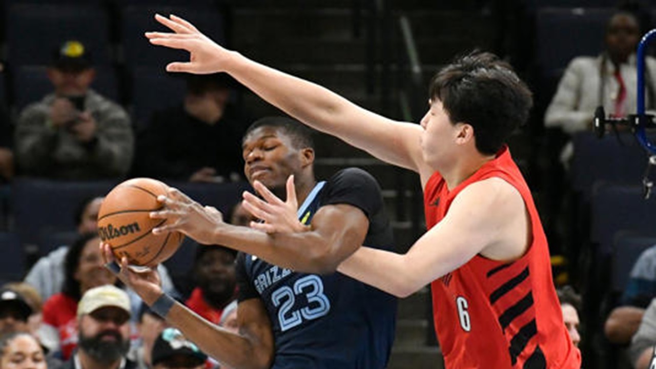 Yang Hansen Pertama Kali Tampil Sebagai Stater di NBA