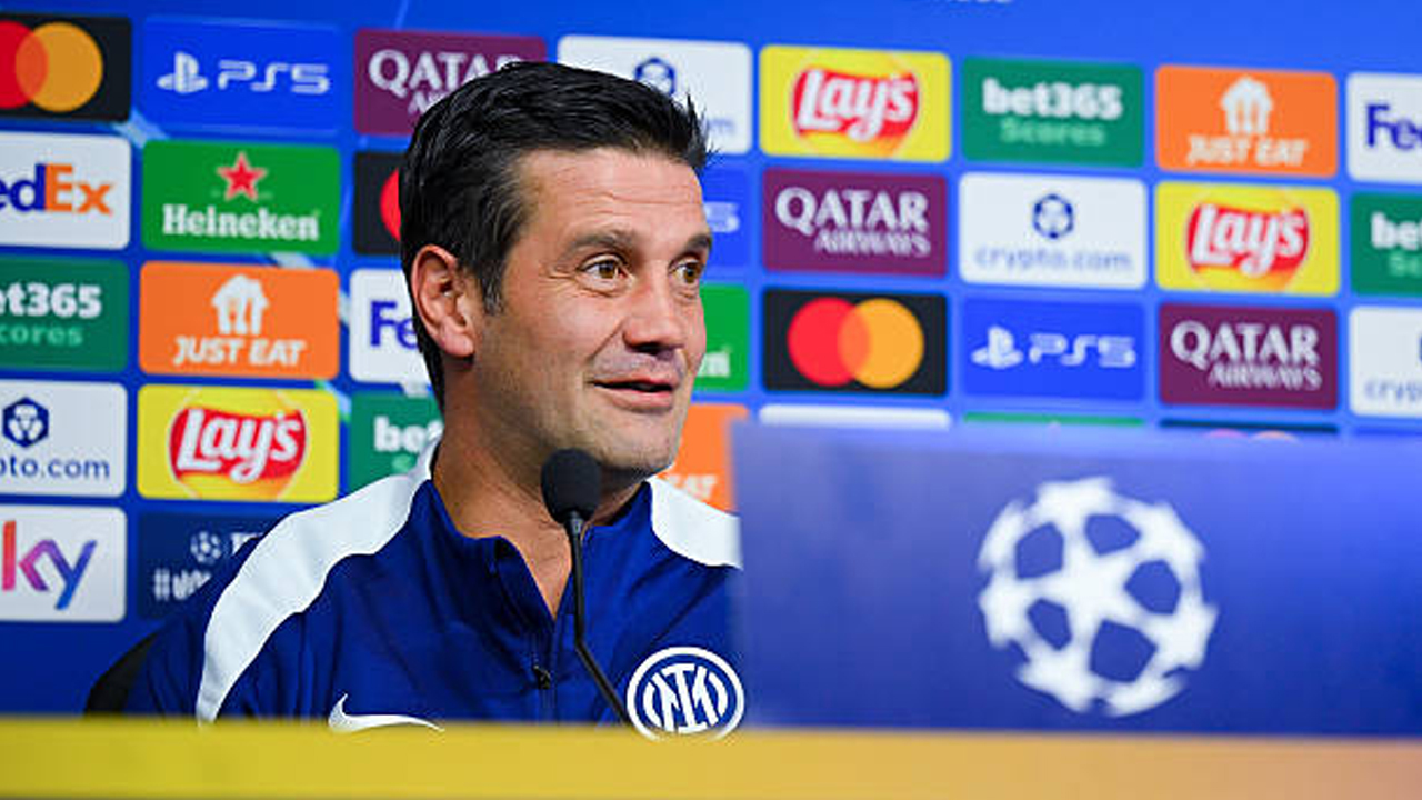 Cristian Chivu Puji Identitas Liverpool, Warisan Jurgen Klopp Terus Dijaga