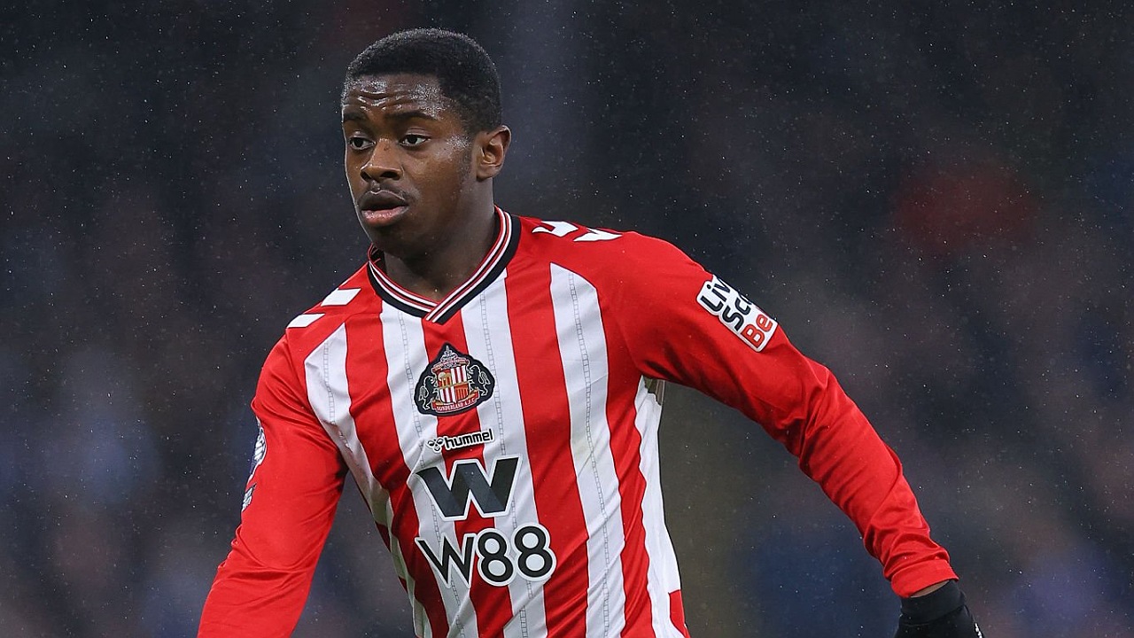 Noah Sadiki Tunda AFCON, Siap Beri Segalanya di Wear-Tyne Derby