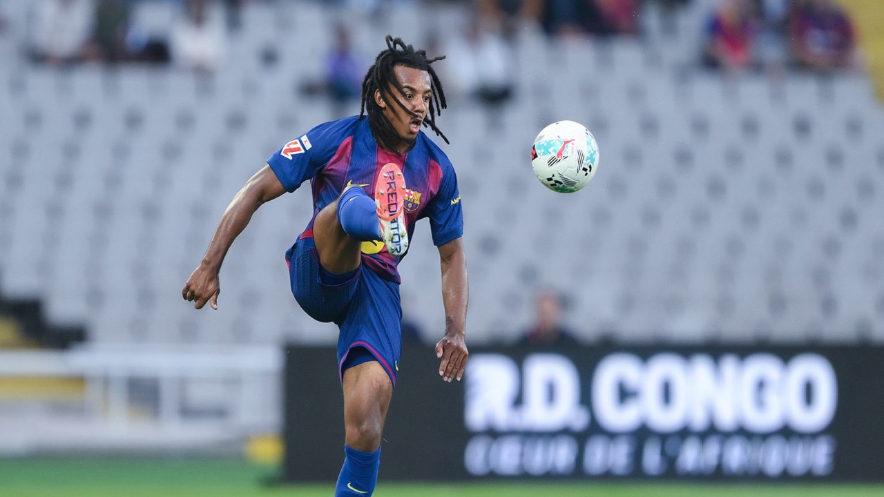 Ronald Araujo Terancam Absen Lama, Jules Kounde Siap Menggantikan