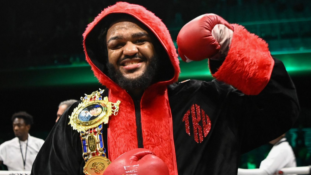 Meski gelar telah diraih, Jeamie TKV tidak tertutup dari kritik. (Foto: Fight TV)