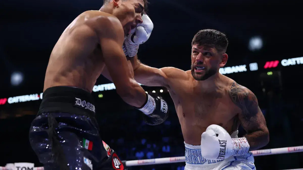 Bagi Joe Cordina (kanan), pertarungan ini bukan hanya tentang tiket menuju perebutan gelar, tetapi juga tentang masa depannya. (Foto: Fight TV)