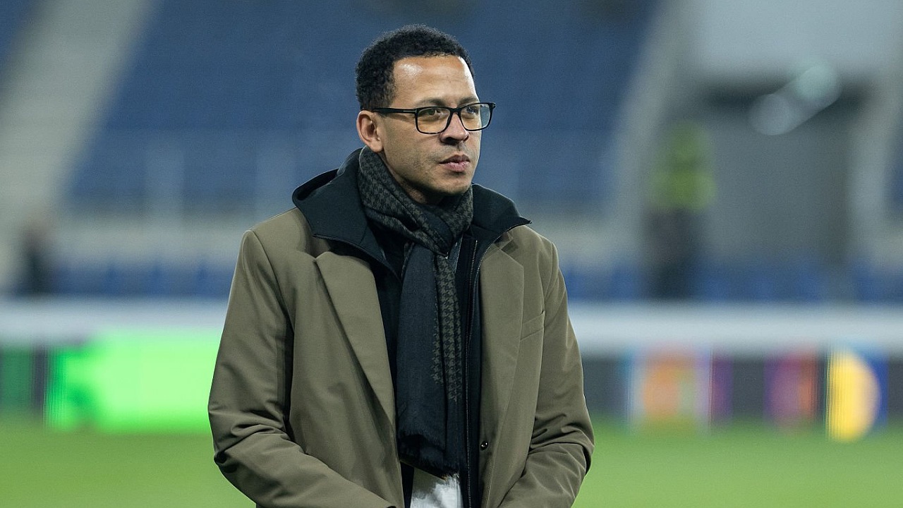 Liam Rosenior mencuri perhatian berkat kinerjanya di Strasbourg