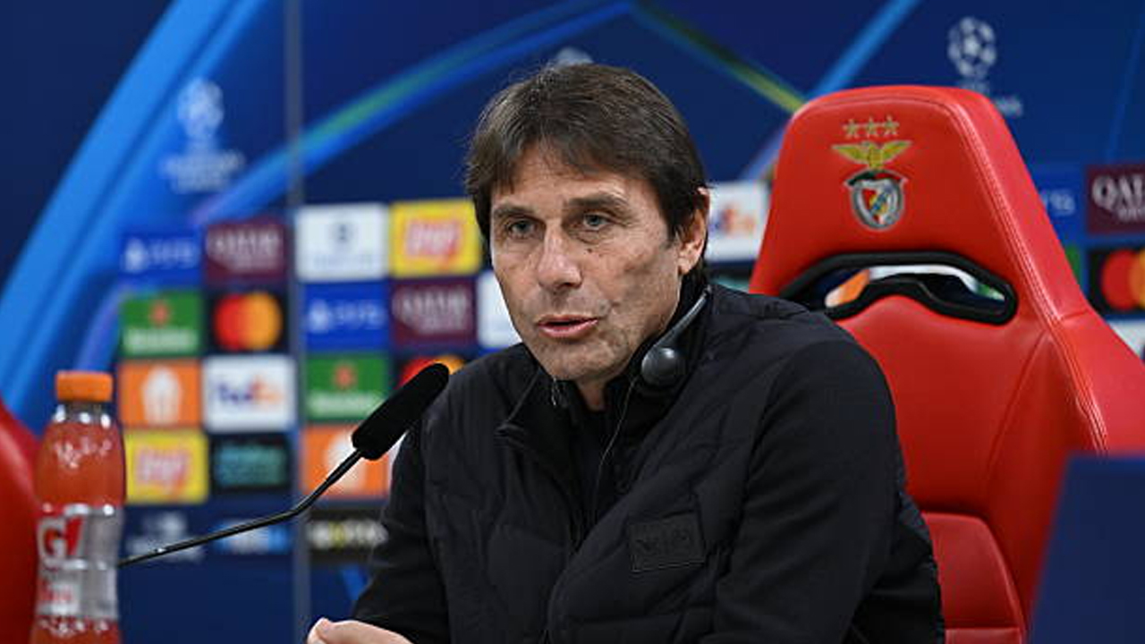 Tumbang dari Benfica, Antonio Conte Nilai Faktor Fisik Buat Napoli Takluk