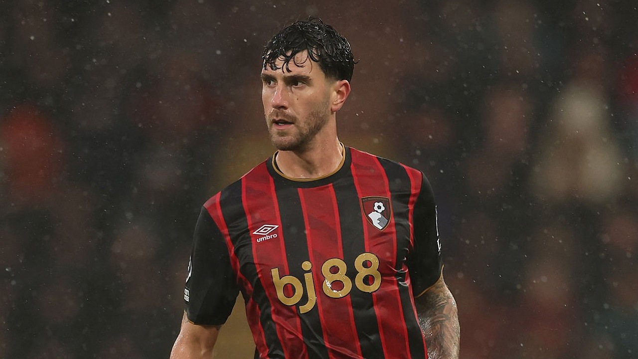 Bek Bournemouth, Marcos Senesi