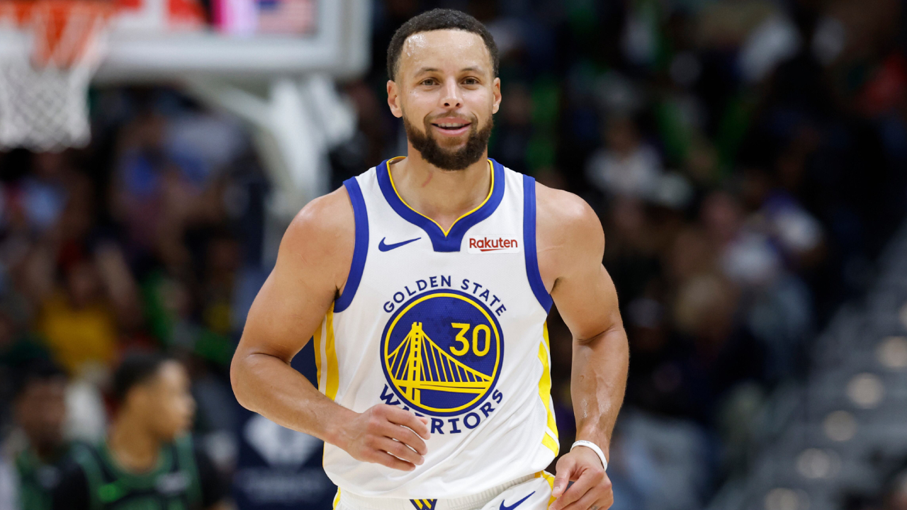 Kembalinya Stephen Curry menjadi kunci besar bagi Warriors yang saat ini memiliki rekor 13-12 dan duduk di peringkat kedelapan Wilayah Barat. (Foto: AP)