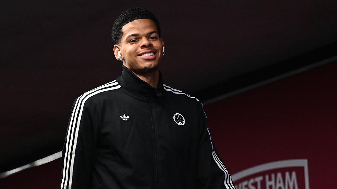 Striker Newcastle United, William Osula