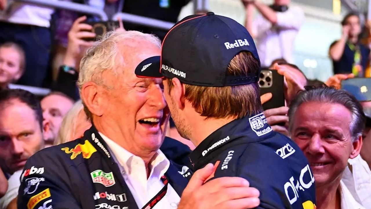 Helmut Marko Ungkap Hubungan Kedekatannya dengan Max Verstappen