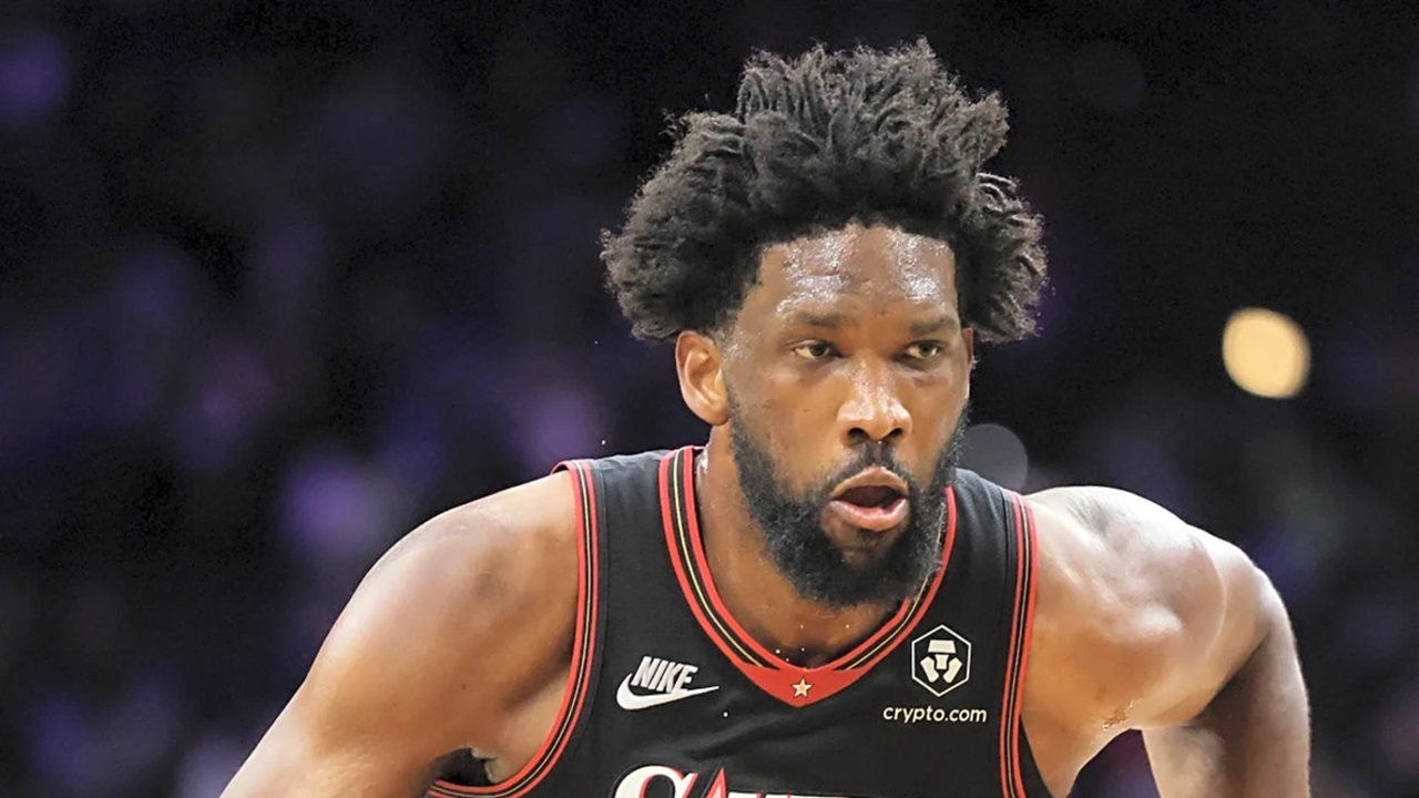 Joel Embiid Gemilang saat Sixers Mengalahkan Pacers