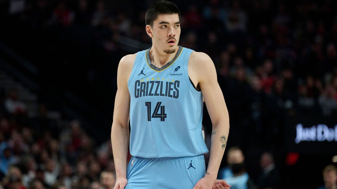 Zach Edey Absen 4 Pekan, Grizzlies Atur Strategi Di Tengah Krisis Cedera