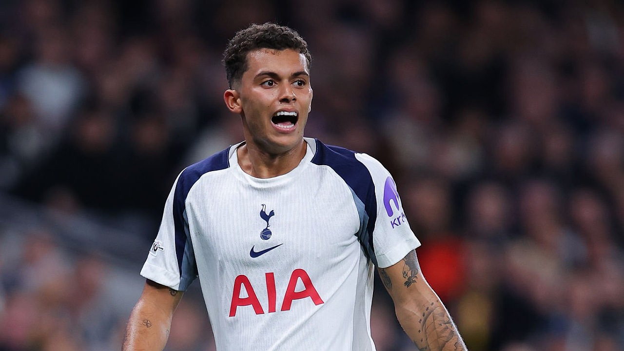 Crystal Palace bidik winger Tottenham, Brennan Johnson