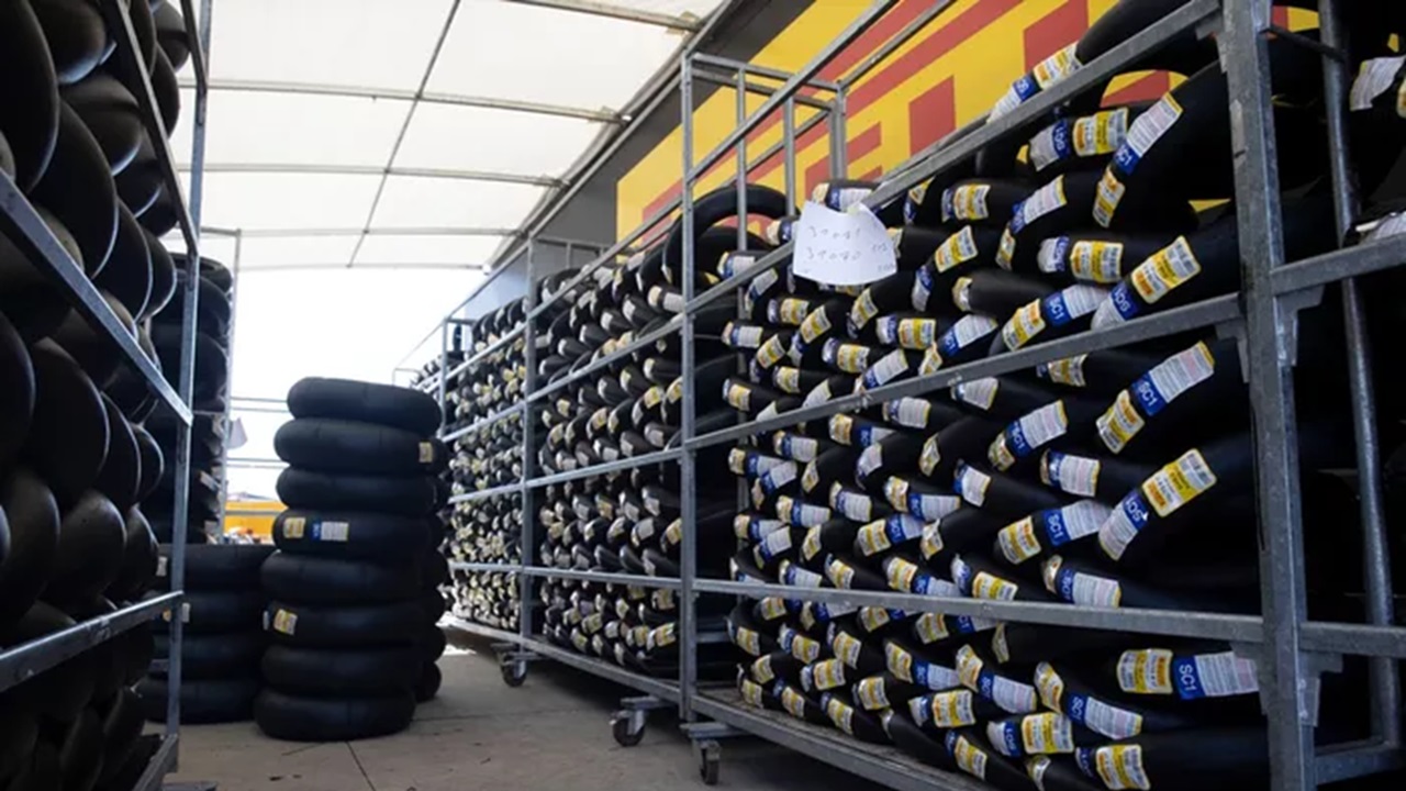 Direktur Pirelli Berharap Dapat Jajal Ban Jelang MotoGP 2027