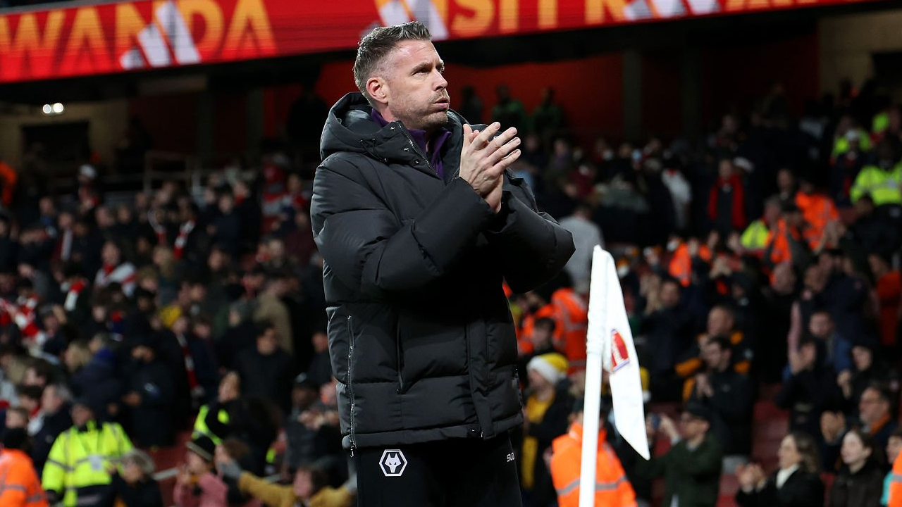 Disiplin Tinggi Tak Berbuah Hasil, Rob Edwards Sesalkan Kekalahan Wolves