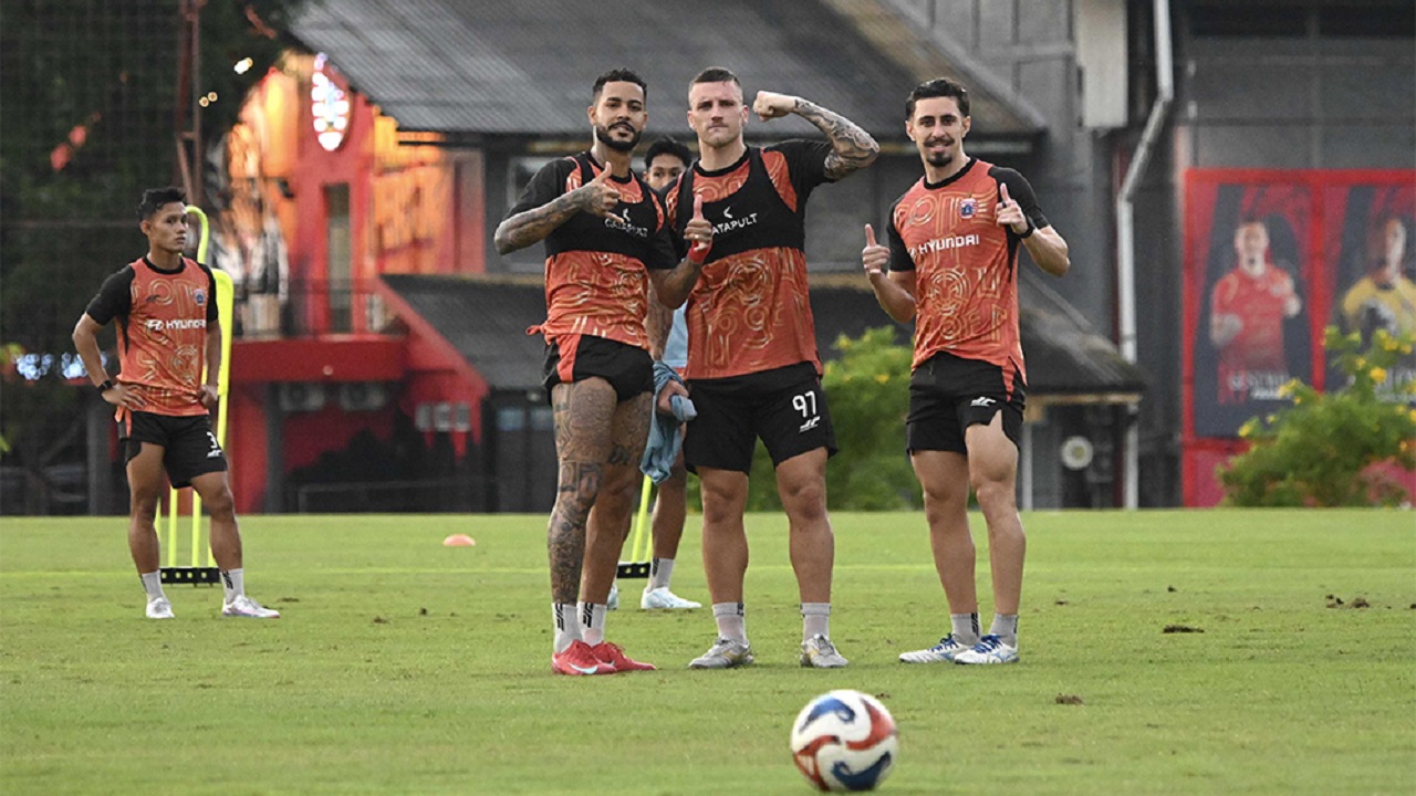 Latihan perdana Persija Jakarta usai diliburkan