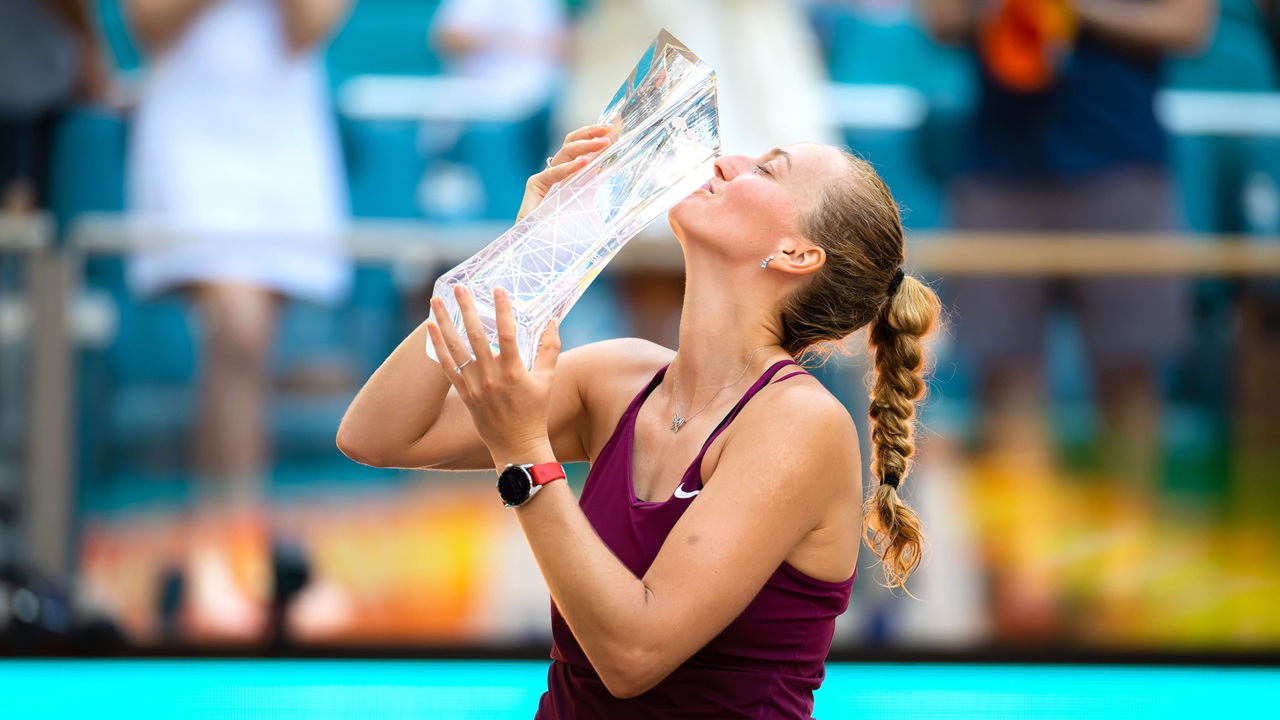 Petra Kvitova Terima Tribut Emosional Di Golden Canary
