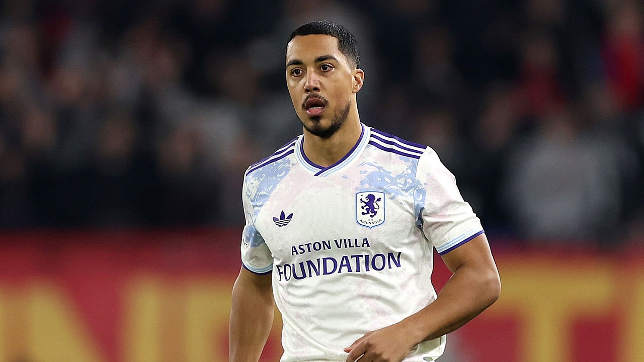 Gelandang Aston Villa, Youri Tielemans