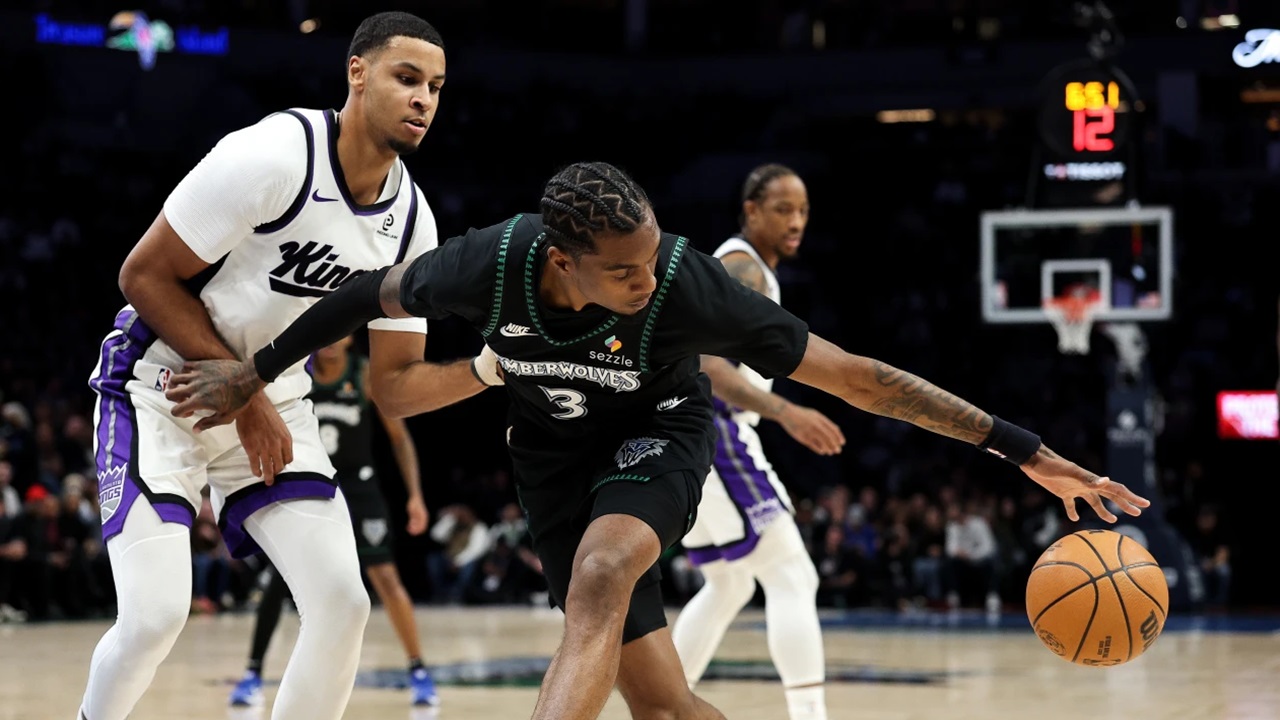 Timberwolves Atasi Perlawanan Kings meski Tanpa Anthony Edwards