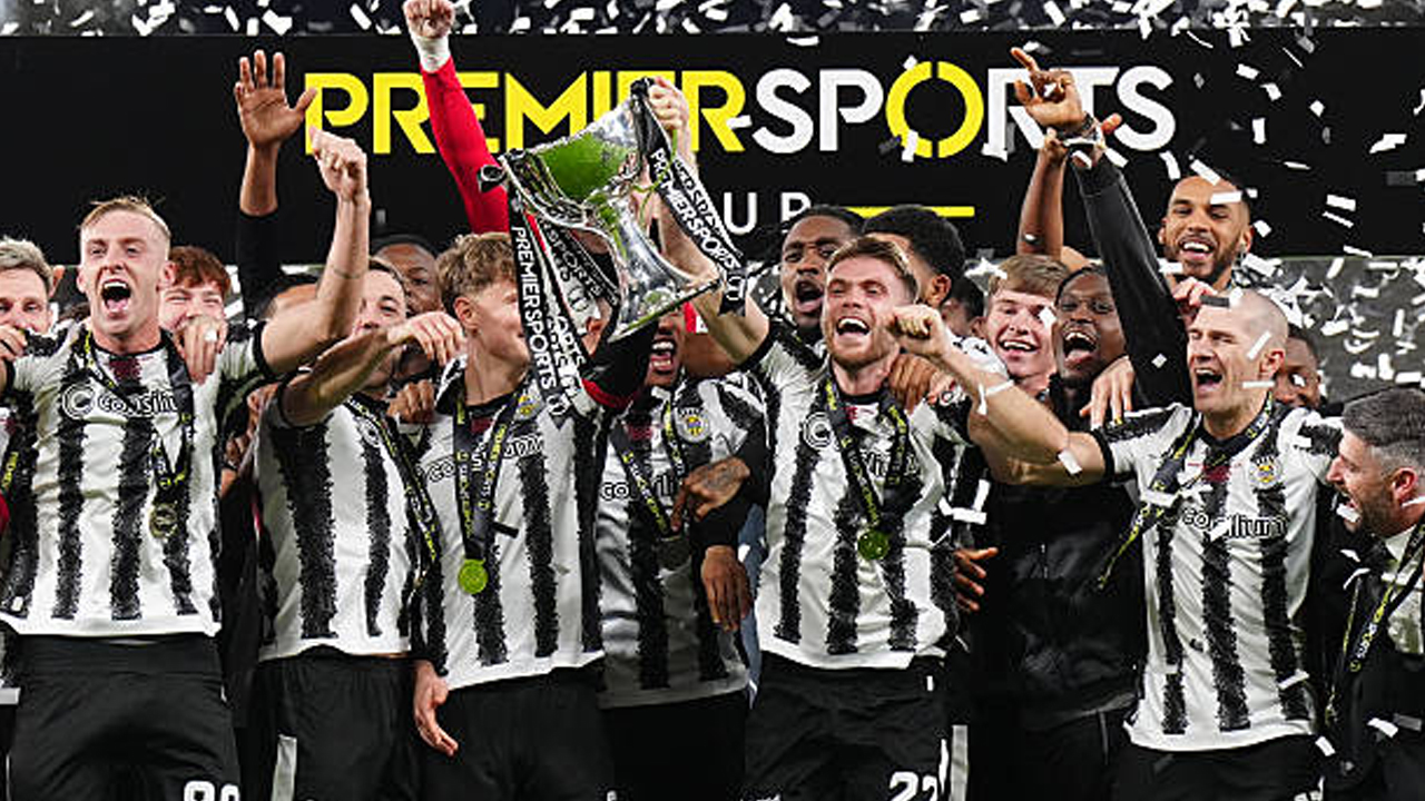 Tumbangkan Celtic, St. Mirren Juara Piala Liga Skotlandia