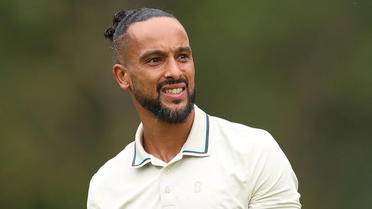 Walcott: Hanya Tiga Tim yang Punya Peluang Juara Premier League