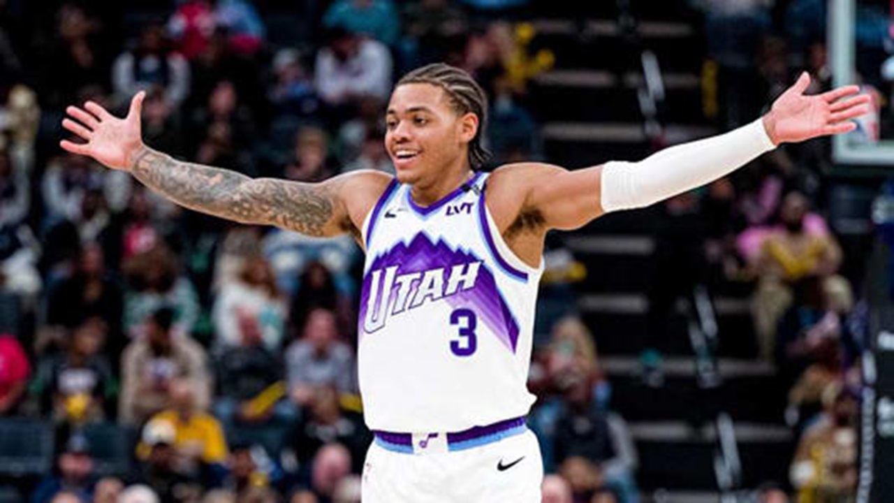 Jazz Hentikan Perlawanan Mavericks Lewat Perpanjangan Waktu