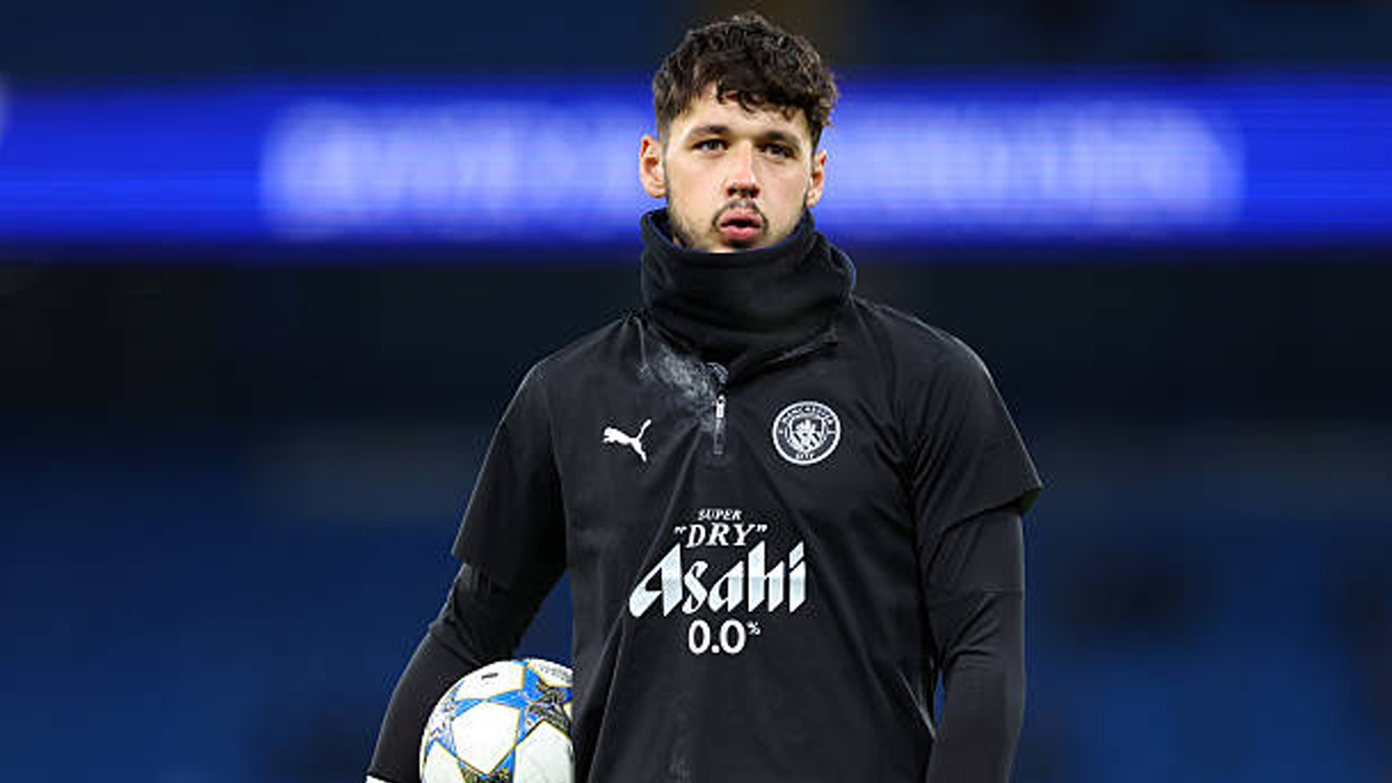 Tutup Pintu, Manchester City Tegas Soal Masa Depan James Trafford