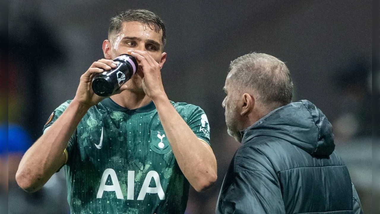 Van de Ven dan Postecoglou