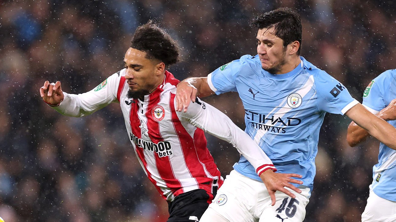 Abdukodir Khusanov Tak Dikartu Merah, Keith Andrews Kecewa Berat