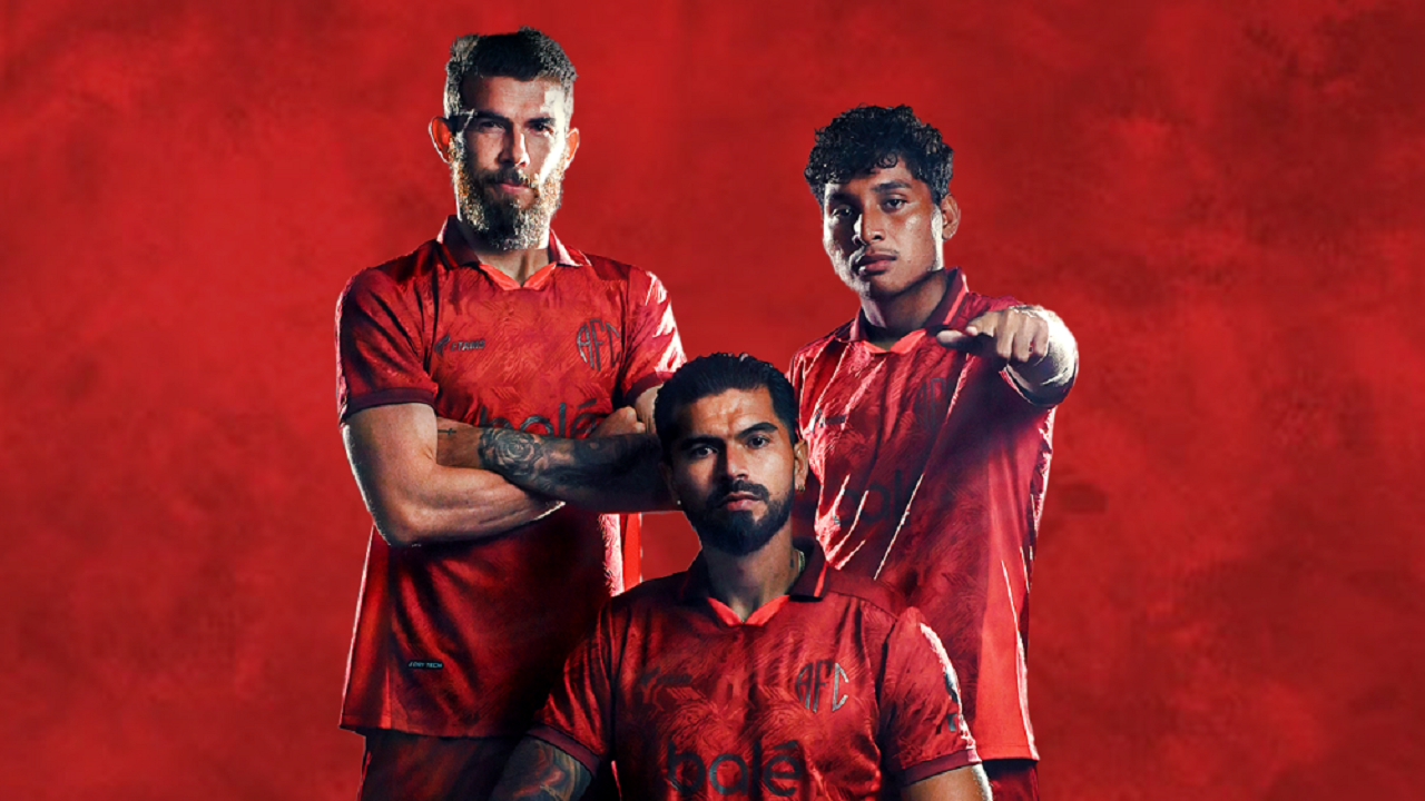 Jersey ketiga Arema FC untuk Super League musim ini