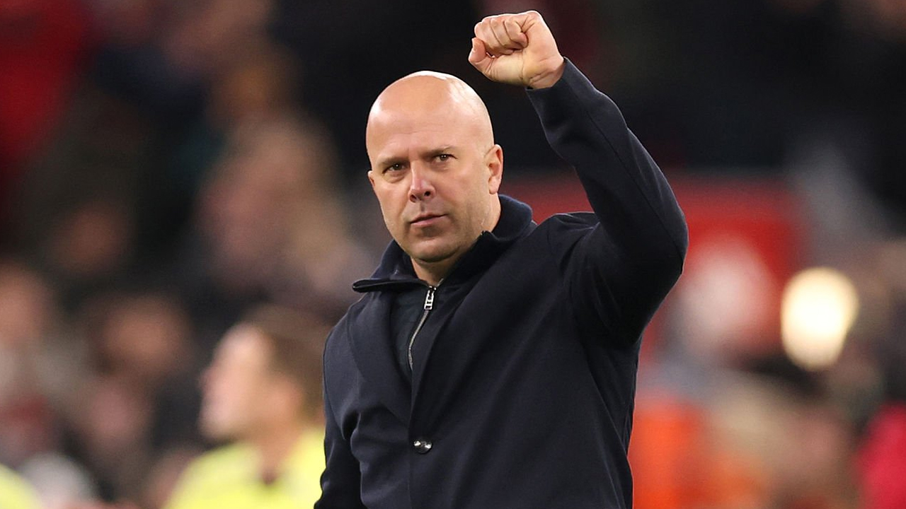 Dinamika Internal Liverpool Disorot, Arne Slot Diklaim Ubah Pendekatan