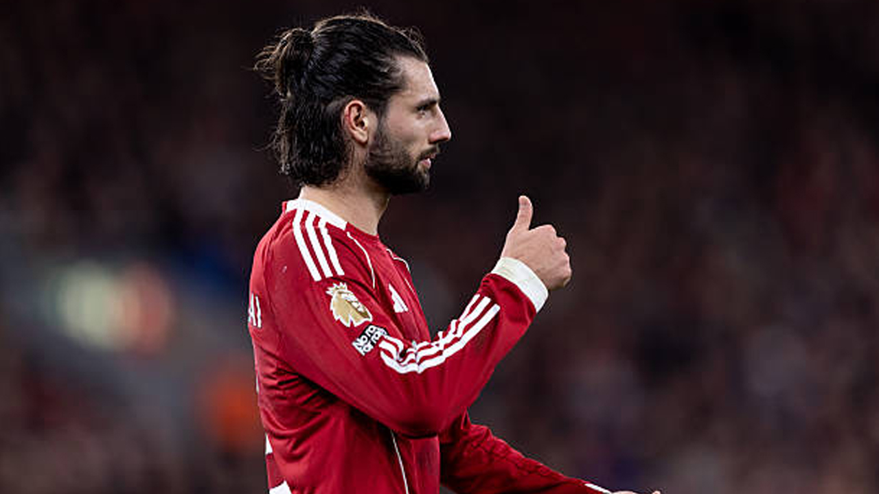 Kekhawatiran Cedera Sirna, Szoboszlai Siap Perkuat Liverpool Lawan Spurs