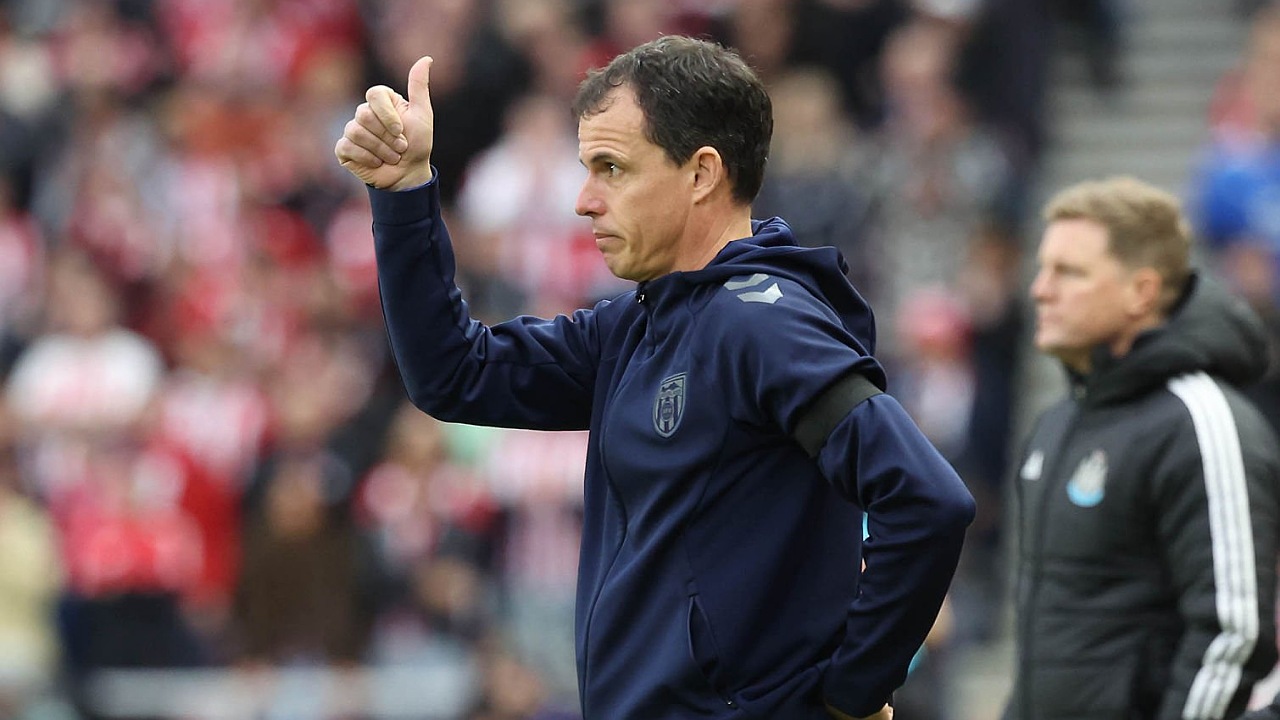 Pelatih Sunderland, Regis Le Bris