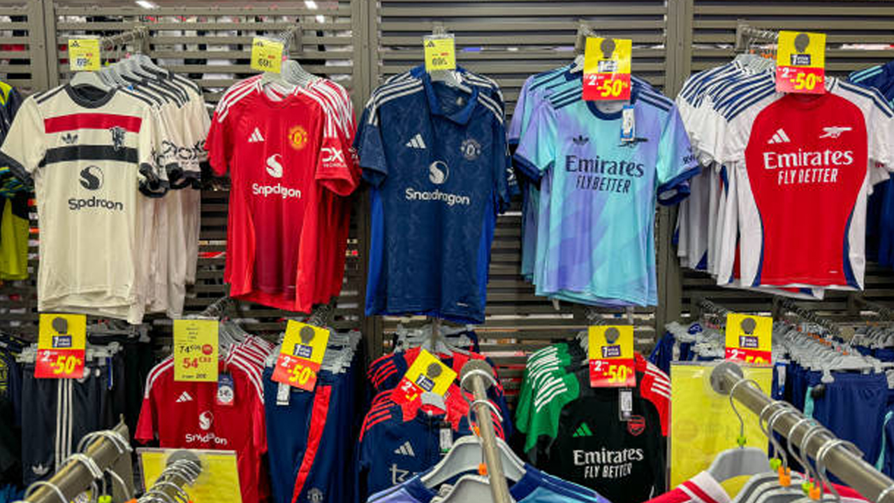 Penjelasan Mengapa Harga Jersey Premier League Sangat Mahal