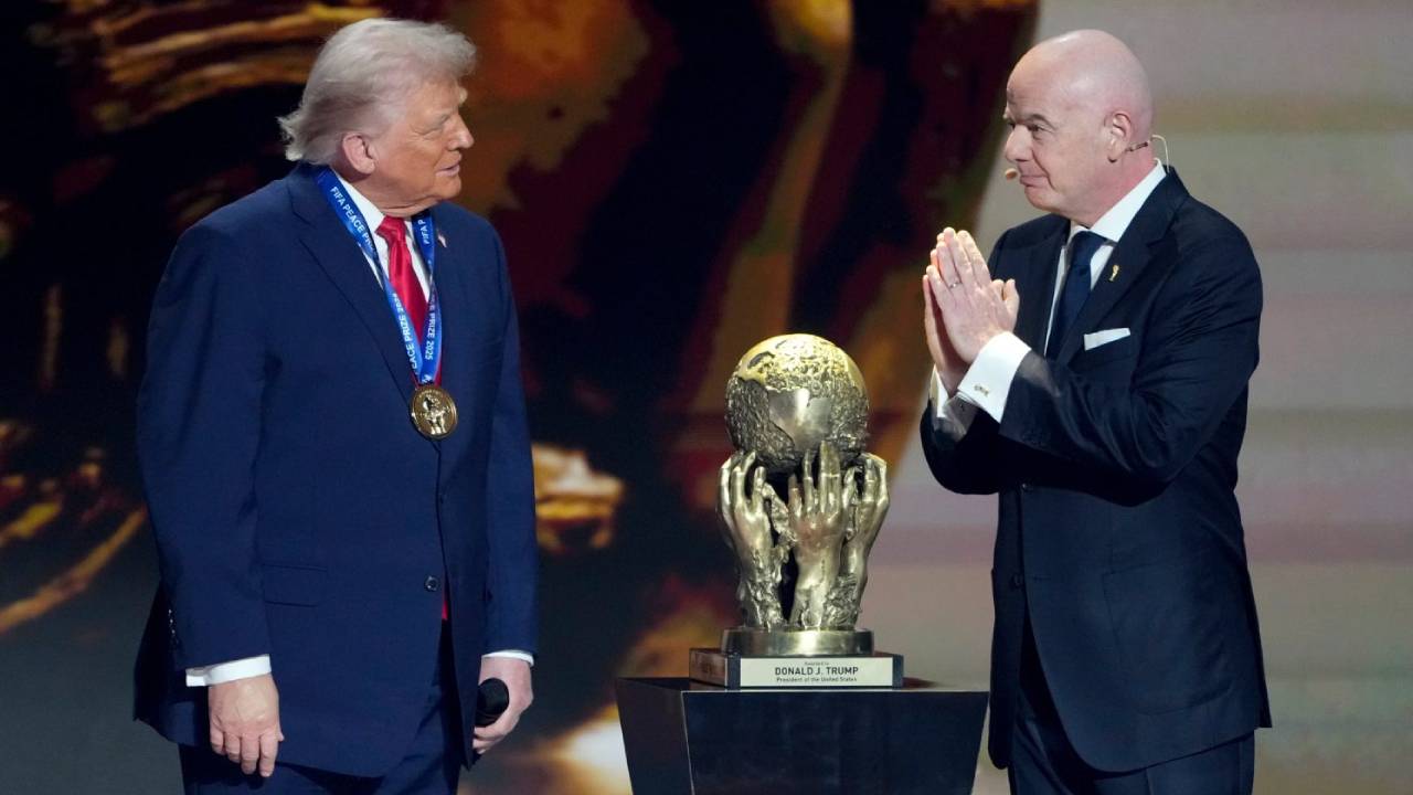 Piala Dunia 2026 akan menjadi edisi pertama dengan 48 tim, naik dari 32, dan diperkirakan menghasilkan pendapatan sedikitnya US$10 miliar bagi FIFA. (Foto: AP)