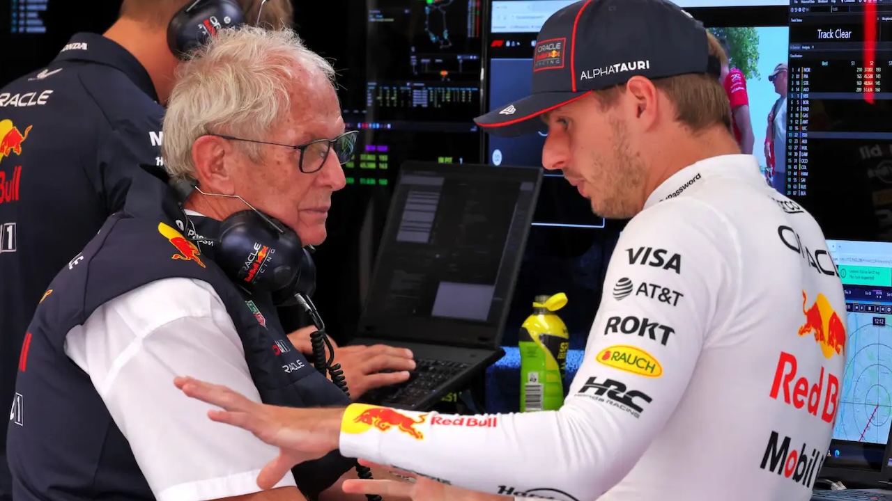 Meski Tinggalkan Red Bull, Helmut Marko Tetap Siap Bantu Verstappen