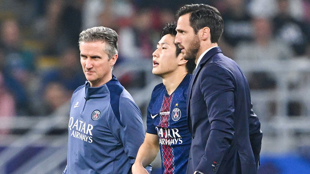 Alami Cedera Paha Kiri, PSG Pastikan Lee Kang-in Absen Beberapa Minggu